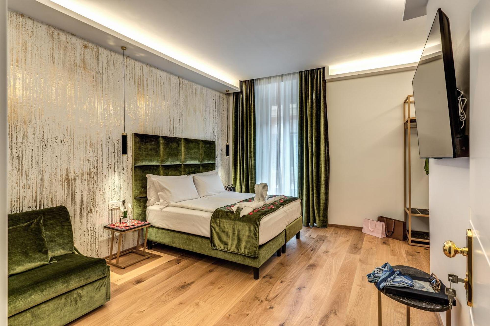 Palazzo Goldoni Condotti Collection Gasthof Rom